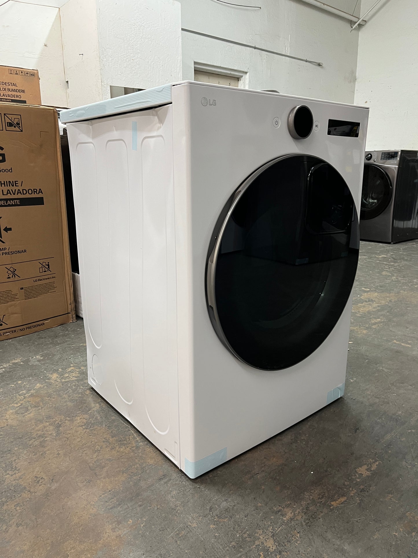 LG 7.4 cu ft Gas Dryer
